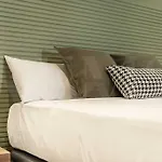 Hidden Gem Studio In The Heart Of Malaga By Rems
