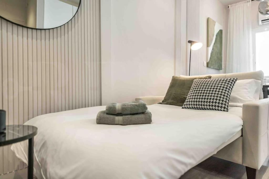 Apartment Hidden Gem In The Heart Of By Rems *